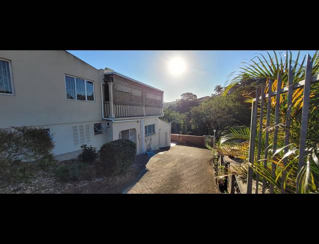 7 BEDROOM HOUSE SOLD IN SILVERGLEN
